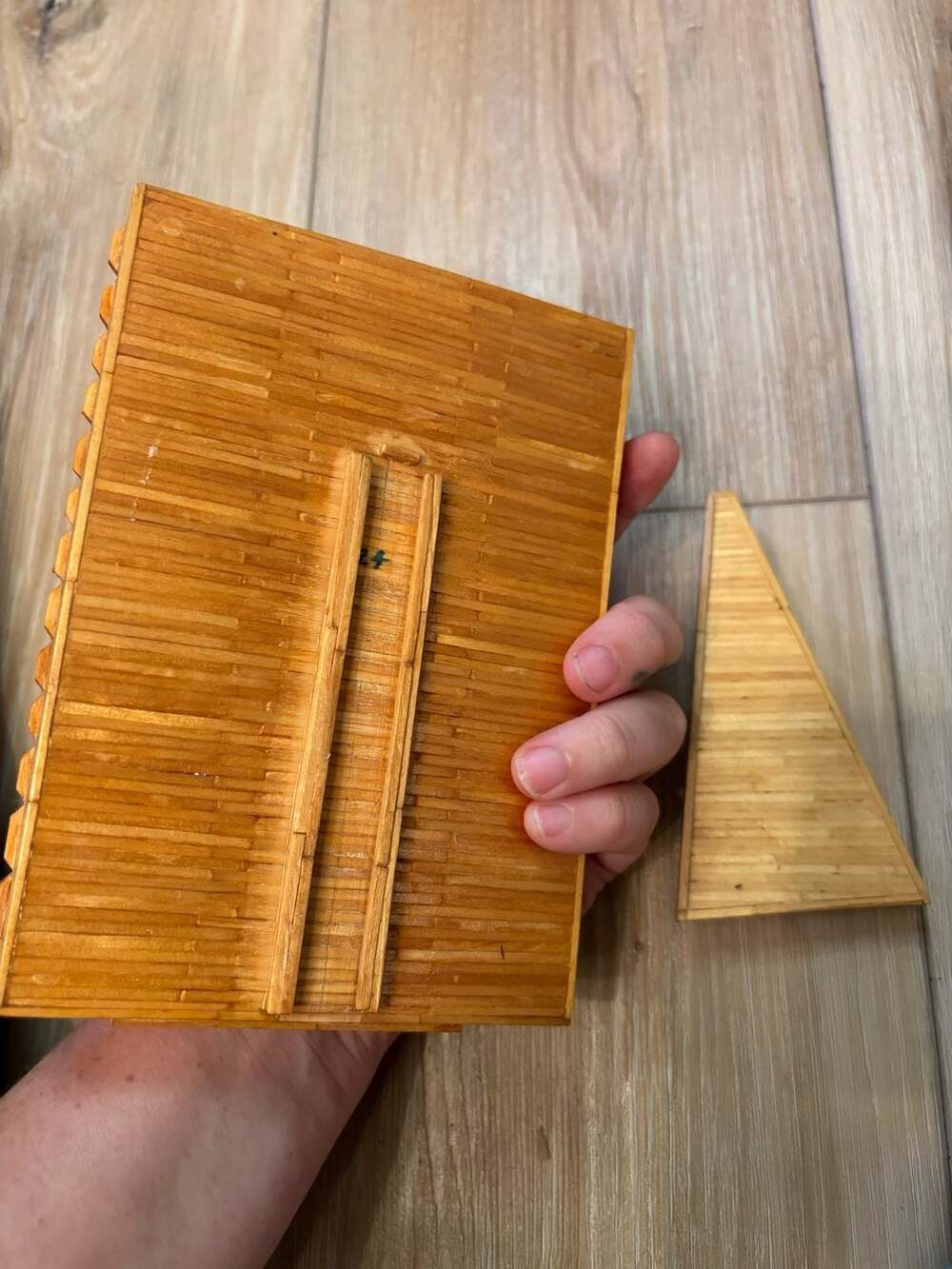 Vintage Matchstick rattan Folk Art Wood Picture Frame - Picture 5 of 8